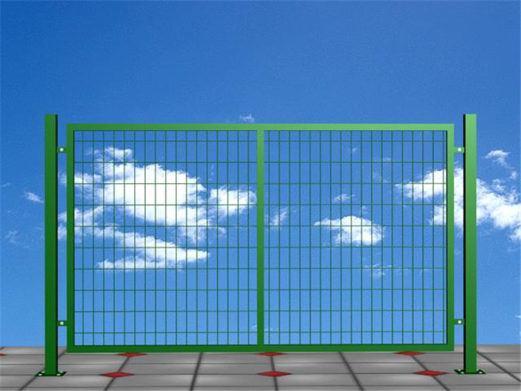 自然保護區(qū)護欄圍欄用品，自然資源浸塑鐵絲網(wǎng)